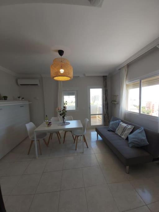 360° Seaview Benalbeach Apartment เบนัลมาเดนา ภายนอก รูปภาพ