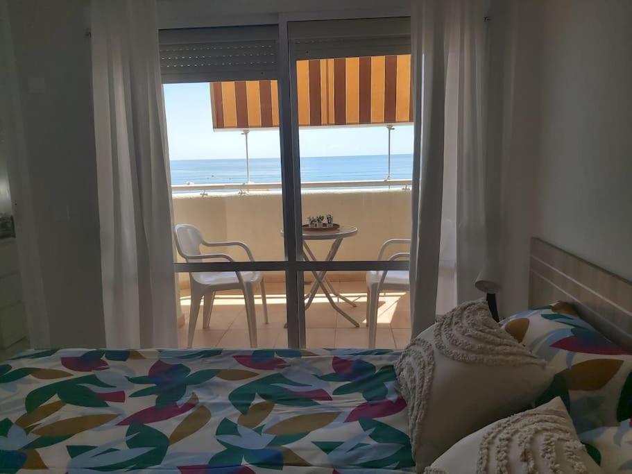 360° Seaview Benalbeach Apartment เบนัลมาเดนา ภายนอก รูปภาพ